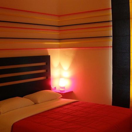 Room In A Neoclassical House - Ladybug Kastoria Exterior foto